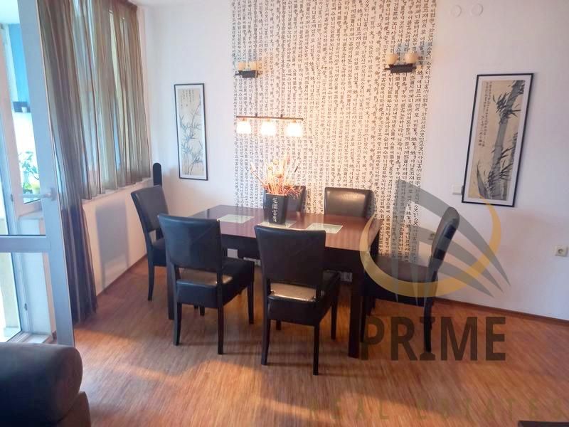 Дава се под наем Двустаен апартамент в Бургас, Славейков - 100 кв.м за 510 € - Снимка #1