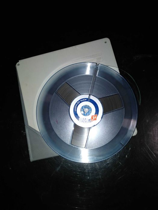 Vand benzi ,role magnetofon diverse  rola plastic sau metalica