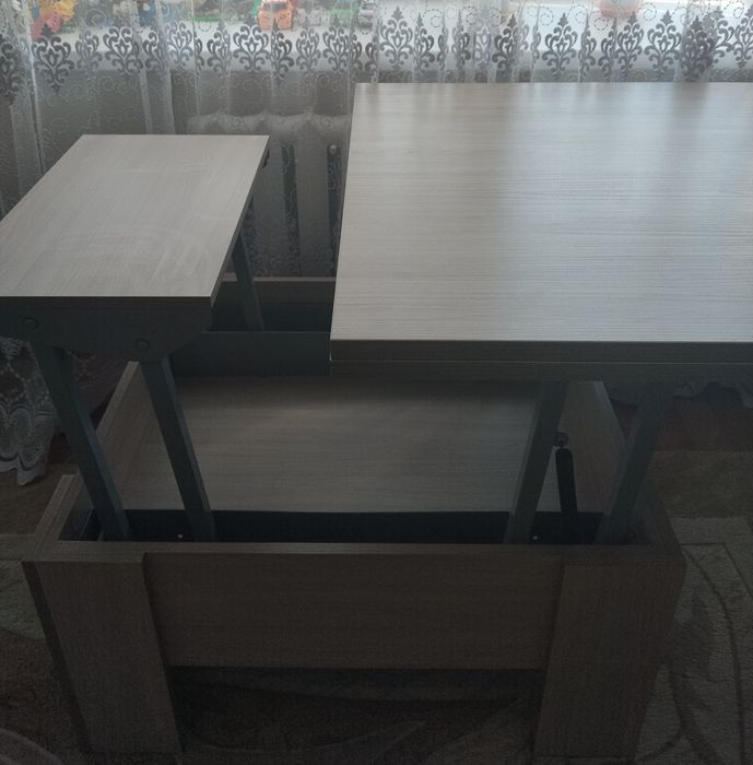 Продам стол раздвижоой