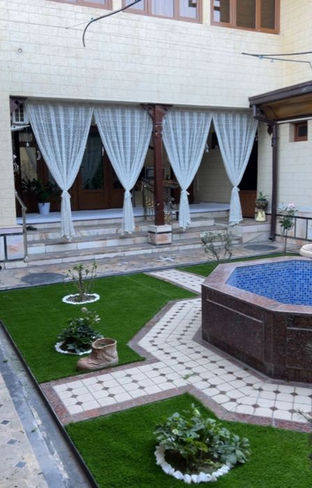 Suniy gazon chim eco zabor