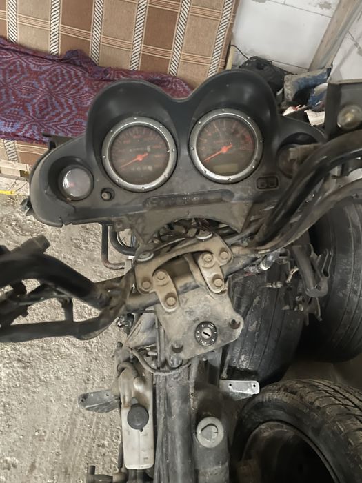 Vand honda jazz functional 250 pret 1000 de lei
