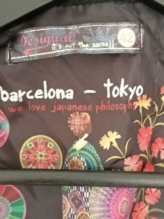 Palton Desigual stare foarte buna