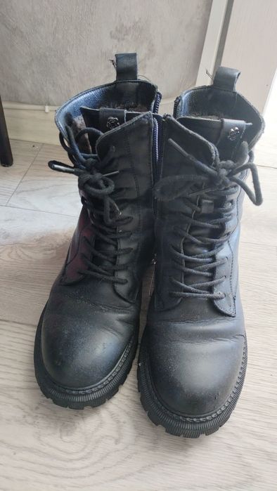 Обувь зимняя даром