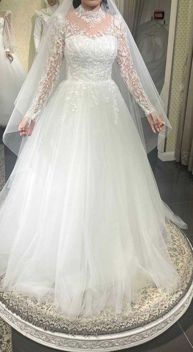 продам свадебные платья