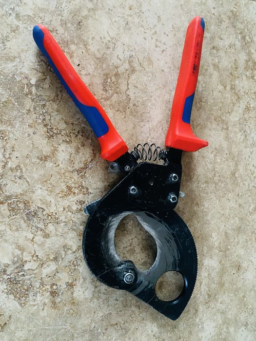 Knipex cleste de taiat cabluri electrice