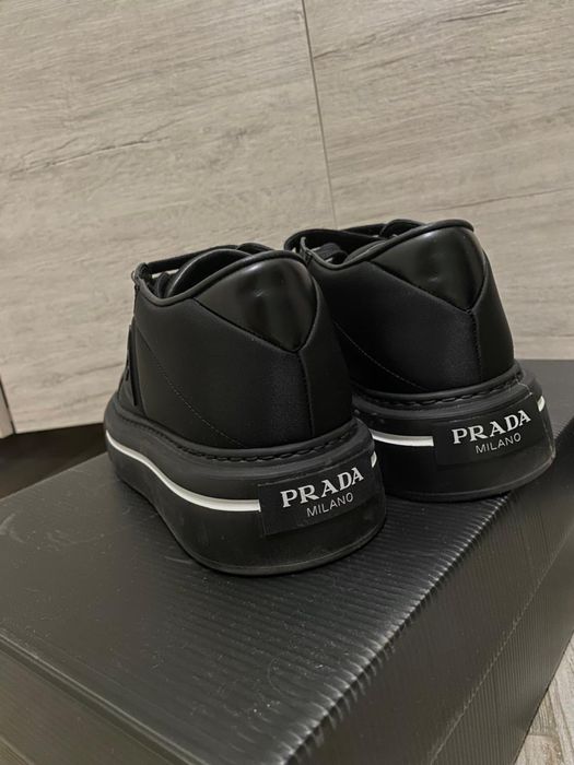 Prada кроссовки, ориганл Прада кожанные