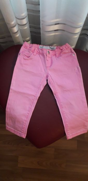 Продам детские вещи.