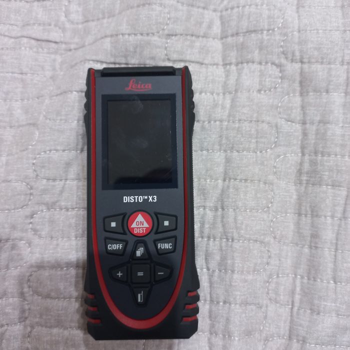 Дальномер лазерная Leica