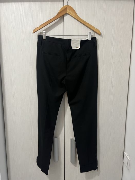 Pantaloni MAC Anouk Sporty negri cu fermoar