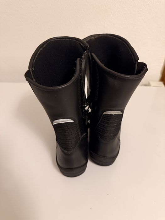 Cizme motocicleta Vanucci in stare impecabila marimea 38