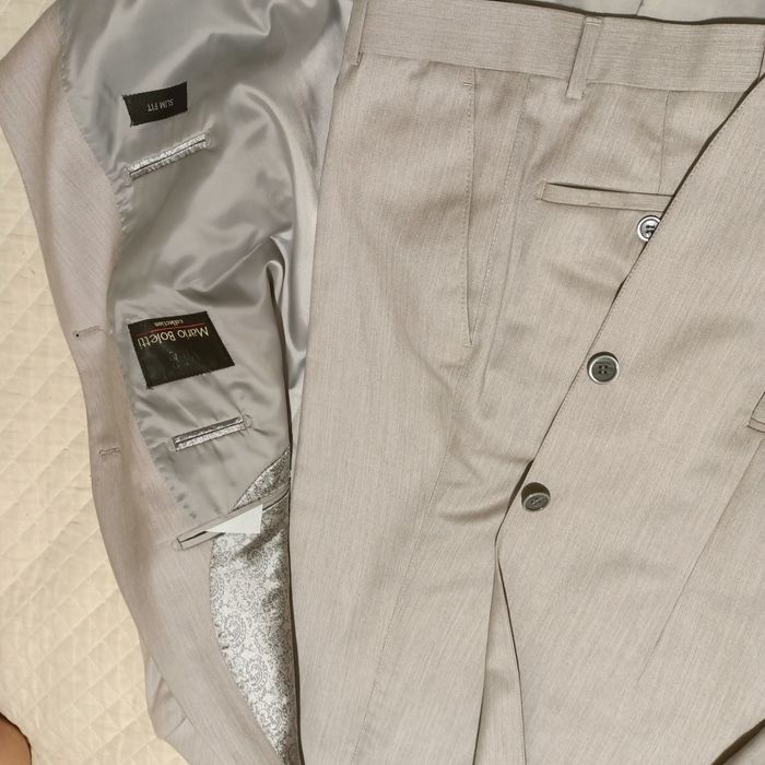 продам костюм мужской.