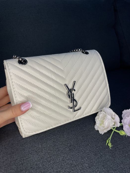 Чанта Yves Saint Laurent