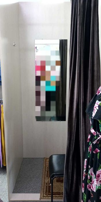 Мебель для бутика, отдела одежды