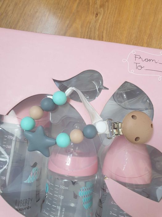 Set 4 biberoane Suavinex Welcome Baby + dozator