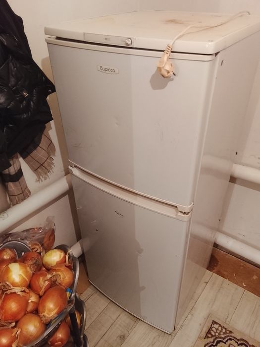 Холодильник продам