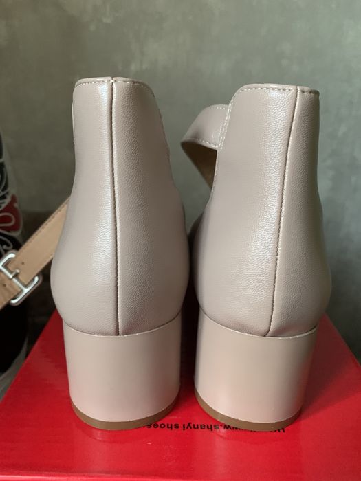 Туфли женские