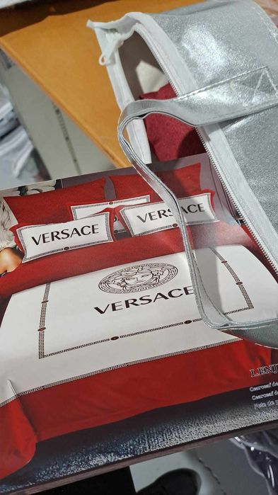 Disponibile în stoc