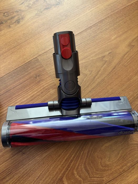 Четка за прахосмухачка “Dyson”