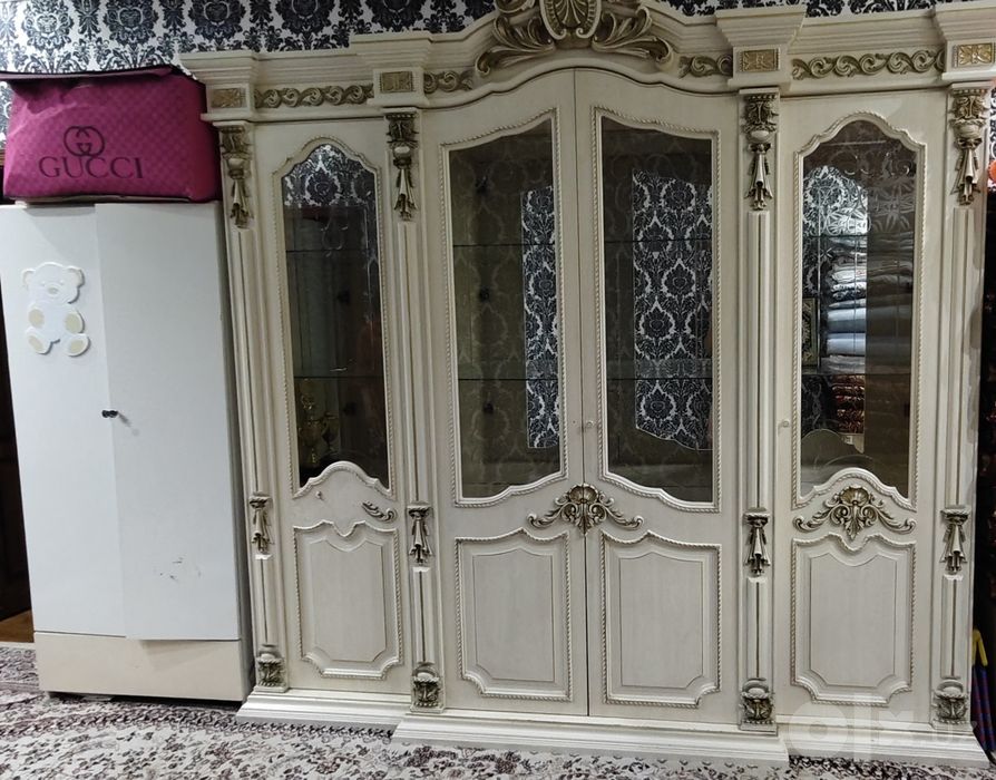 Mebel stenka 100$ (bonusiga detski shkaf)