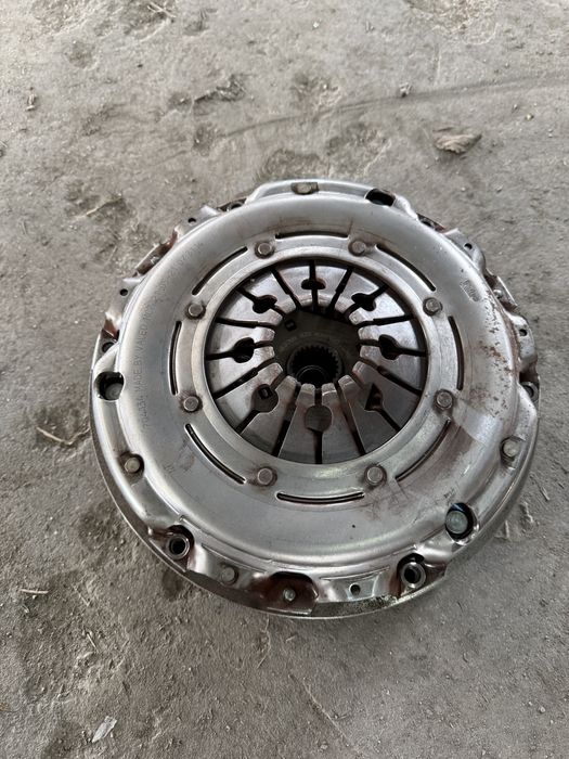 Съединител VW Crafter 2.5 TDI Volkswagen твърд