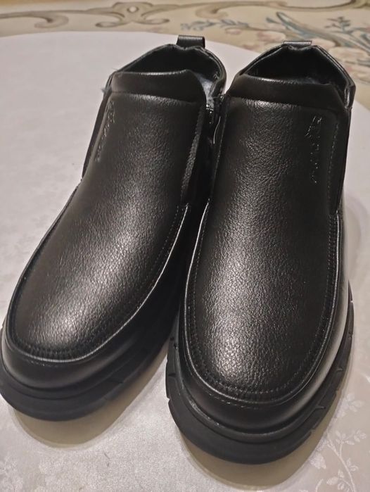 Продаю ботинки,новые