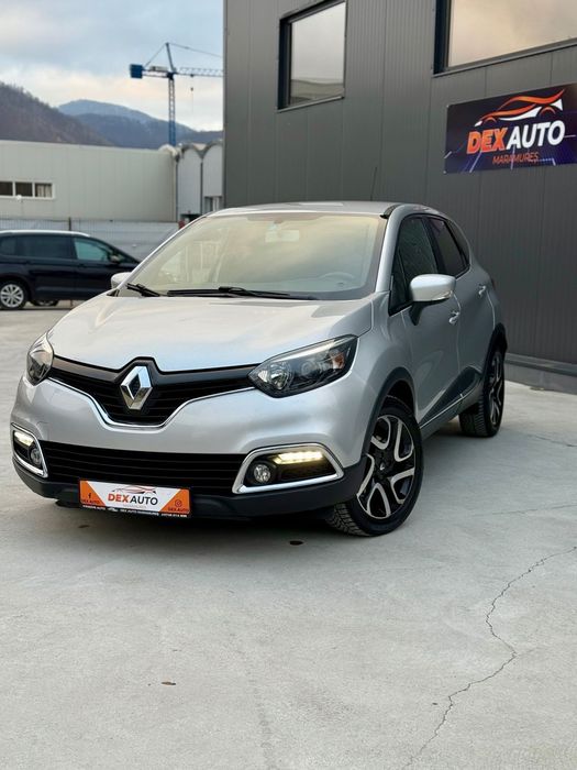 Renault Captur Renaul Captur 2015 / 1.5 DCI -90 CP / Manuala
