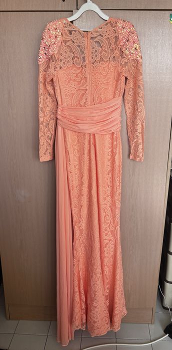 Официална рокля (бална)