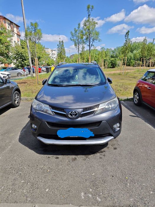 Toyota Rav4,an2015 4x4,2,2d