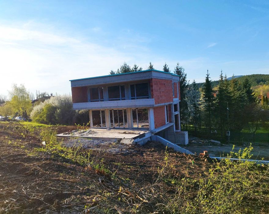 X Property предлага за продажба луксозна къща