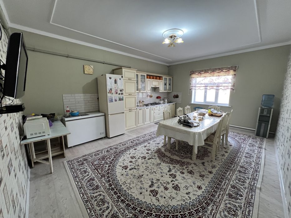 6 бөлмелі үлкен жер үй сатылады