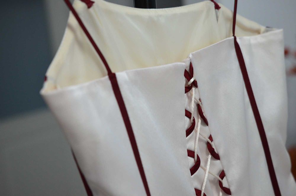 Rochie de seara cu corset, marimea 34