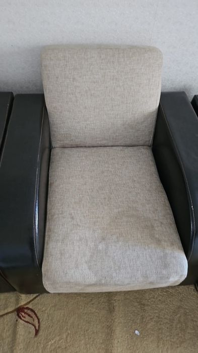 Продам удобный диван