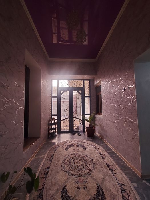 Дом  в центре Аксукента .