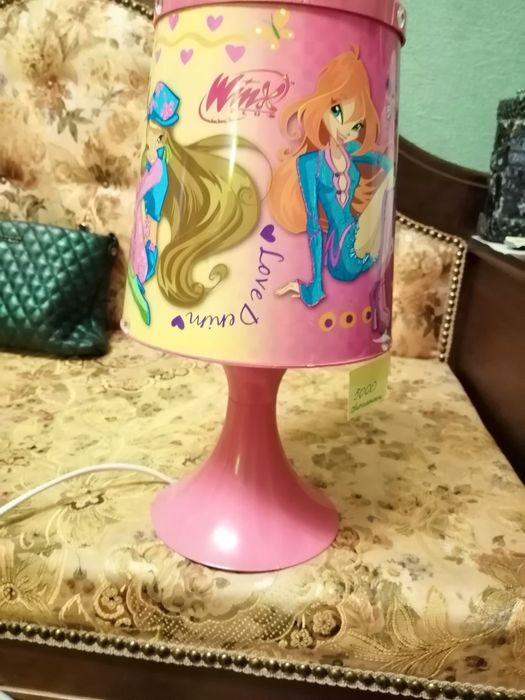 Лампа настольная детская.