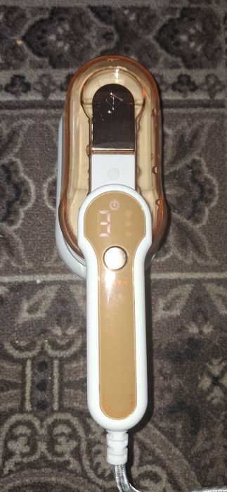 Продам ручной отпариватель - утюг