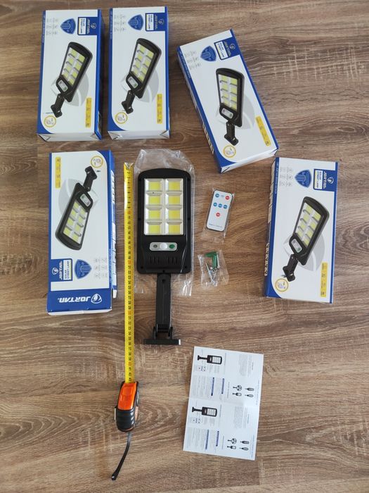 Set Lămpi solare 5 bucăți , Lampa Solara cu telecomanda și senzor de mișcare 400w
