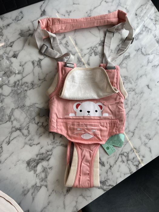 Ham ergonomic pentru bebelusi