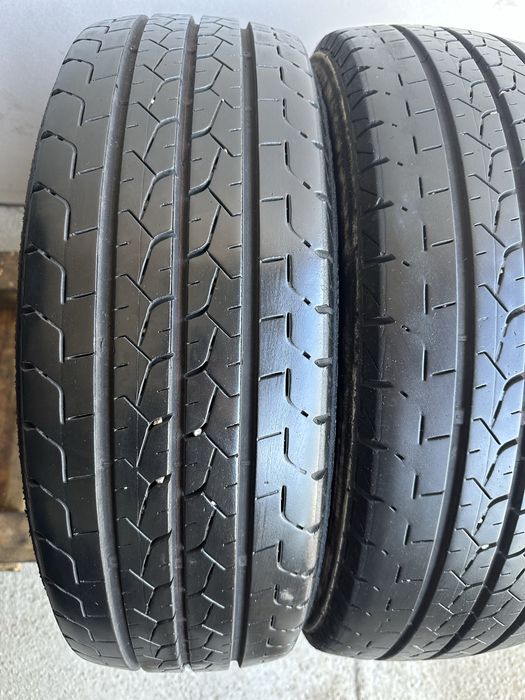 215/70 R15 C Bridgestone Duravis R660 Dot 2021