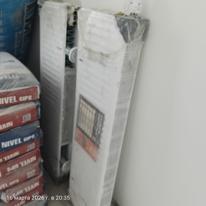 Продам три радиатора отопления