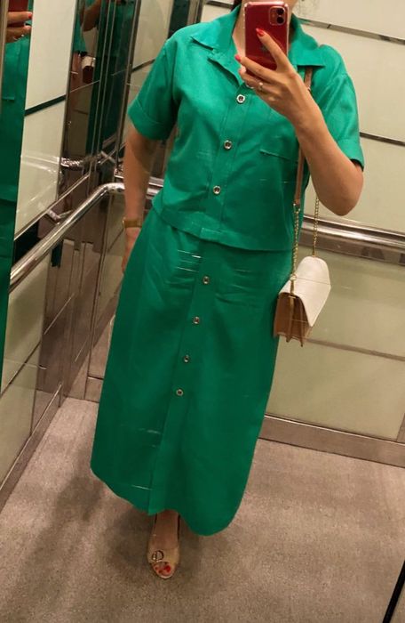 Блузки , рубашки , юбки , брюки , платья