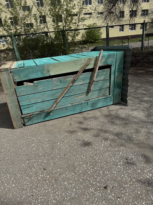 Продам деревянный дачный туалет