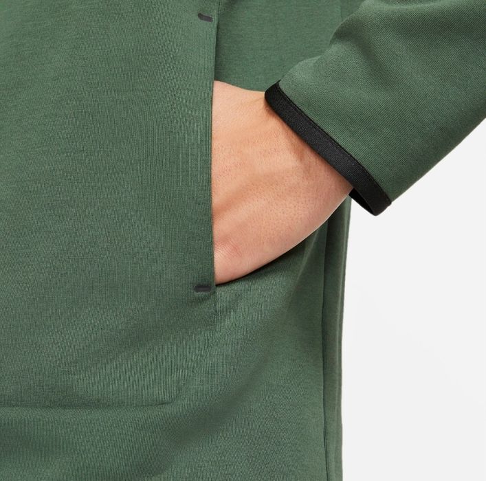 Nike Tech Fleece 1/2 Zip Hoodie S-M