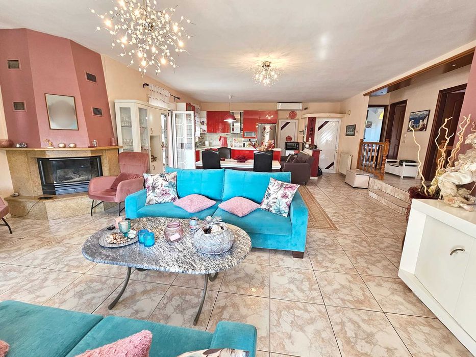 Апартамент за продажба 155кв.м в Хераклица, Кавала (код 8068)