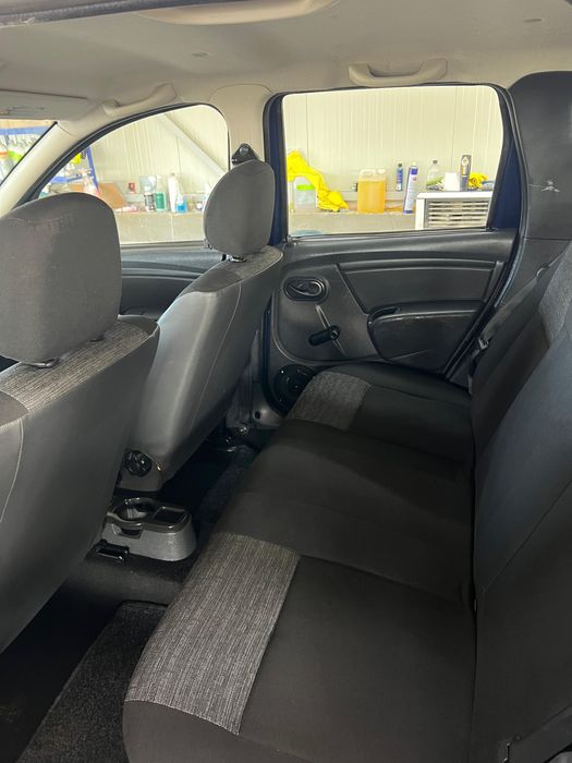 Dacia Duster 1.6 benzina/gas de fabrica