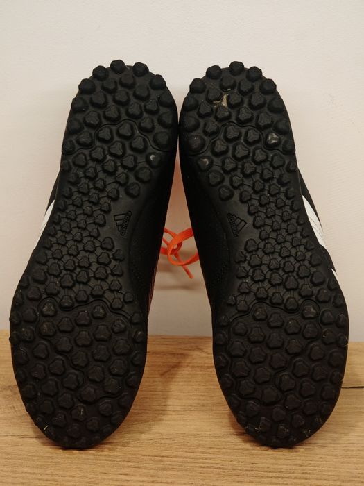 Ghete football Adidas Predator mar. 37 1/3