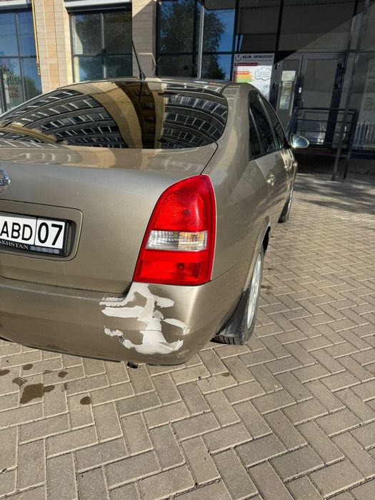 Продам машину Nissan
