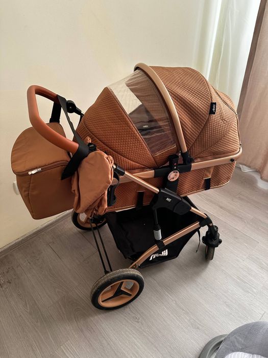Продам детскую коляску