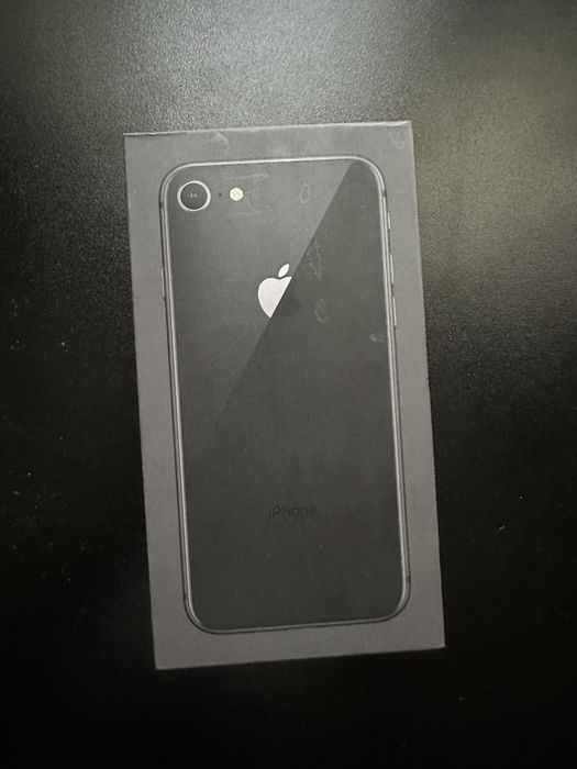 iPhone 8, space gray, 64 Gb