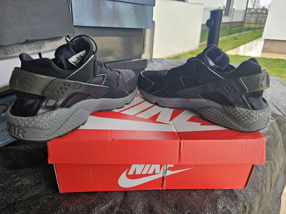 Nike Huarache stare buna, all black 44, fit de 42.5-43