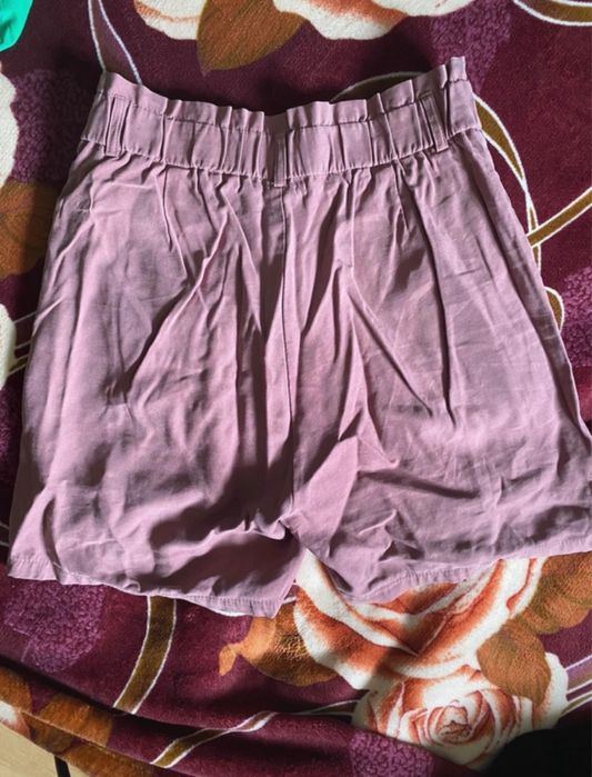 Pantaloni scurti Zara